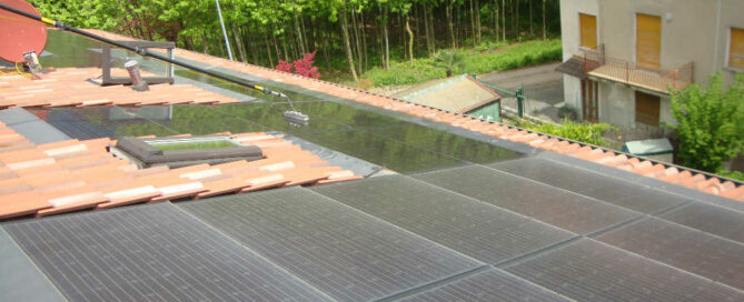 pulizia-pannelli-fotovoltaici-investi-in-energia-ambiente
